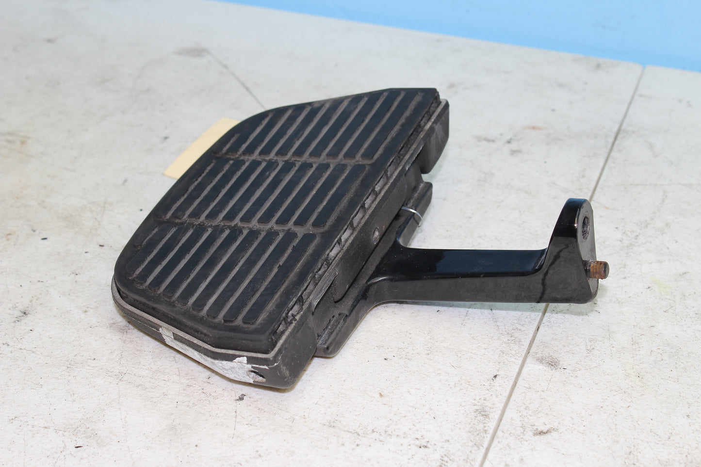 1999-2013 Harley Davidson Road King OEM Foot Rest Right Passenger Peg