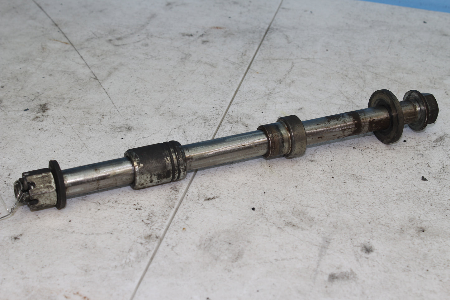 1999-2013 Harley Davidson Road King OEM Rear Axle 41110-89