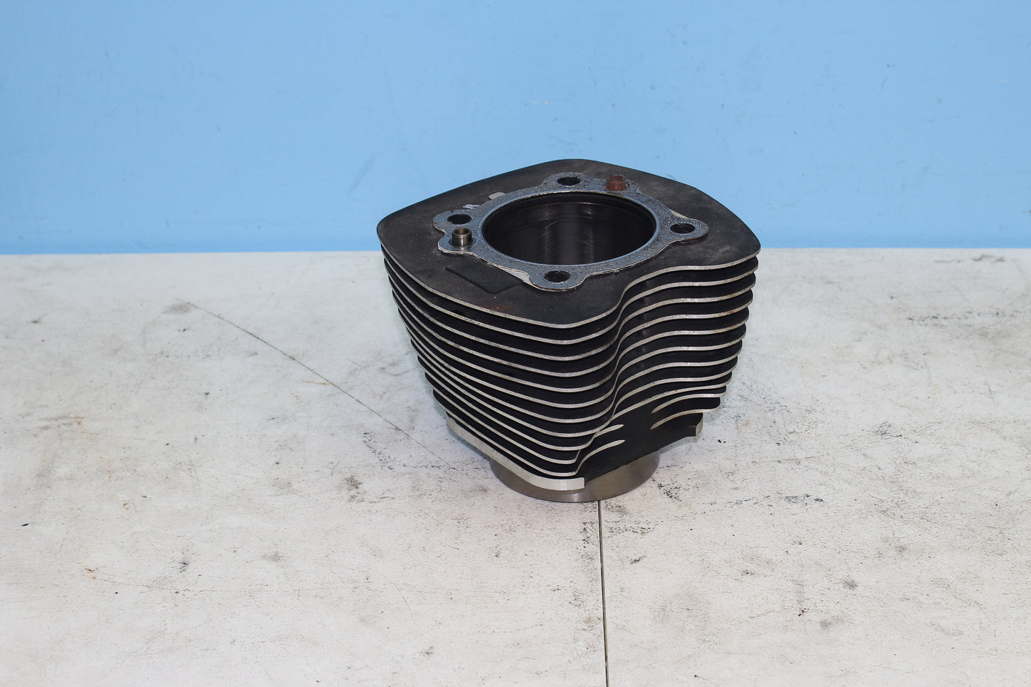 1999-2013 Harley Davidson Road King OEM Rear Cylinder Jug & Piston 16526-99