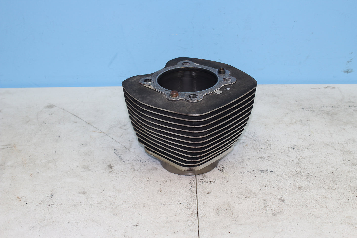 1999-2013 Harley Davidson Road King OEM Rear Cylinder Jug & Piston 16526-99