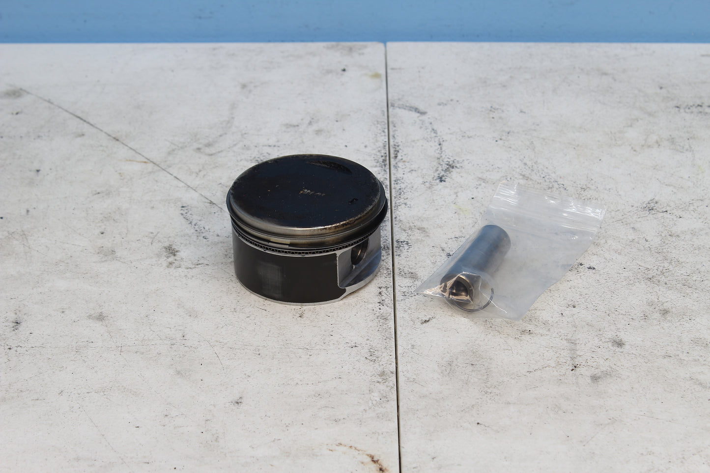 1999-2013 Harley Davidson Road King OEM Rear Cylinder Jug & Piston 16526-99