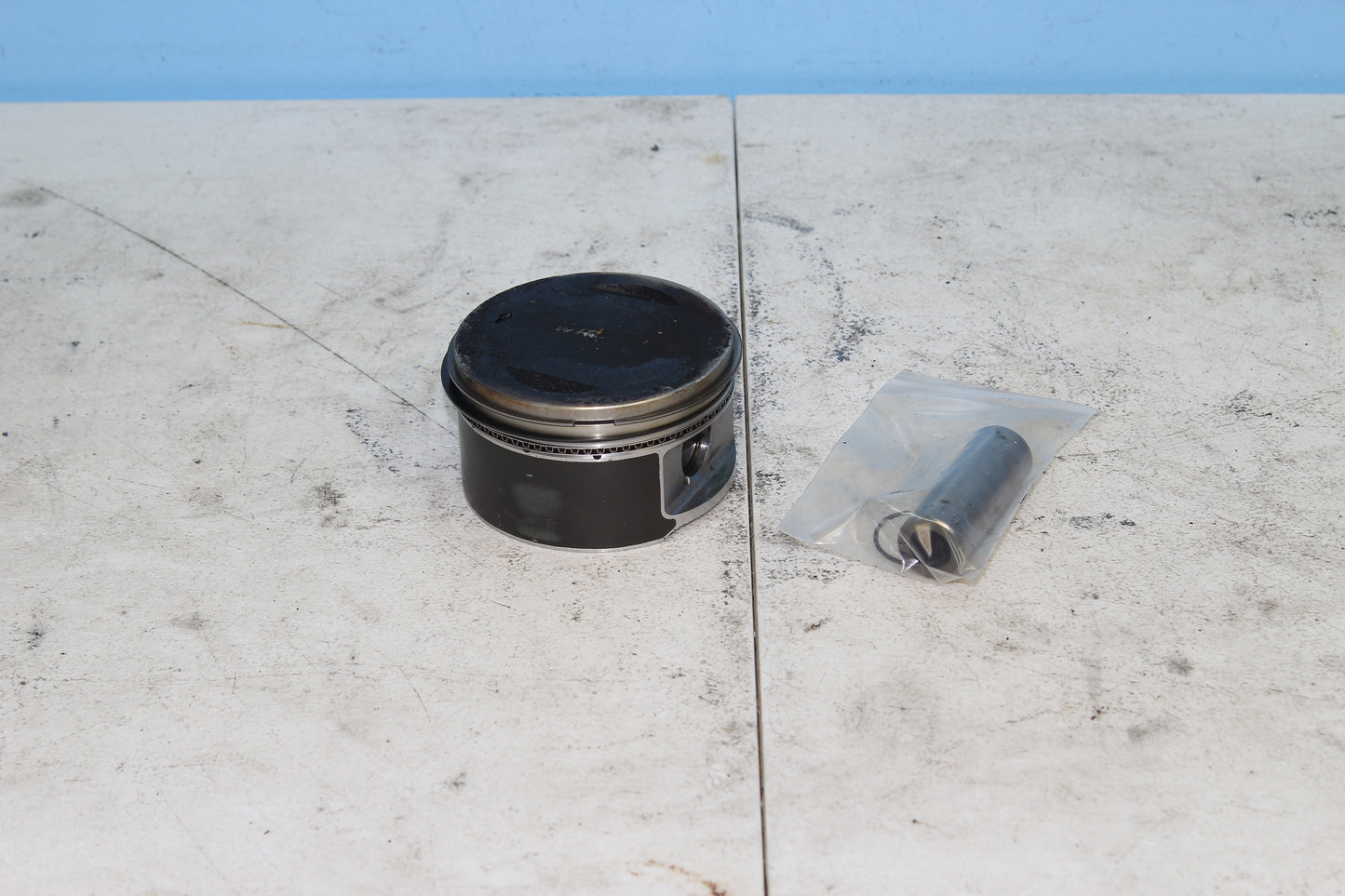 1999-2013 Harley Davidson Road King OEM Rear Cylinder Jug & Piston 16526-99