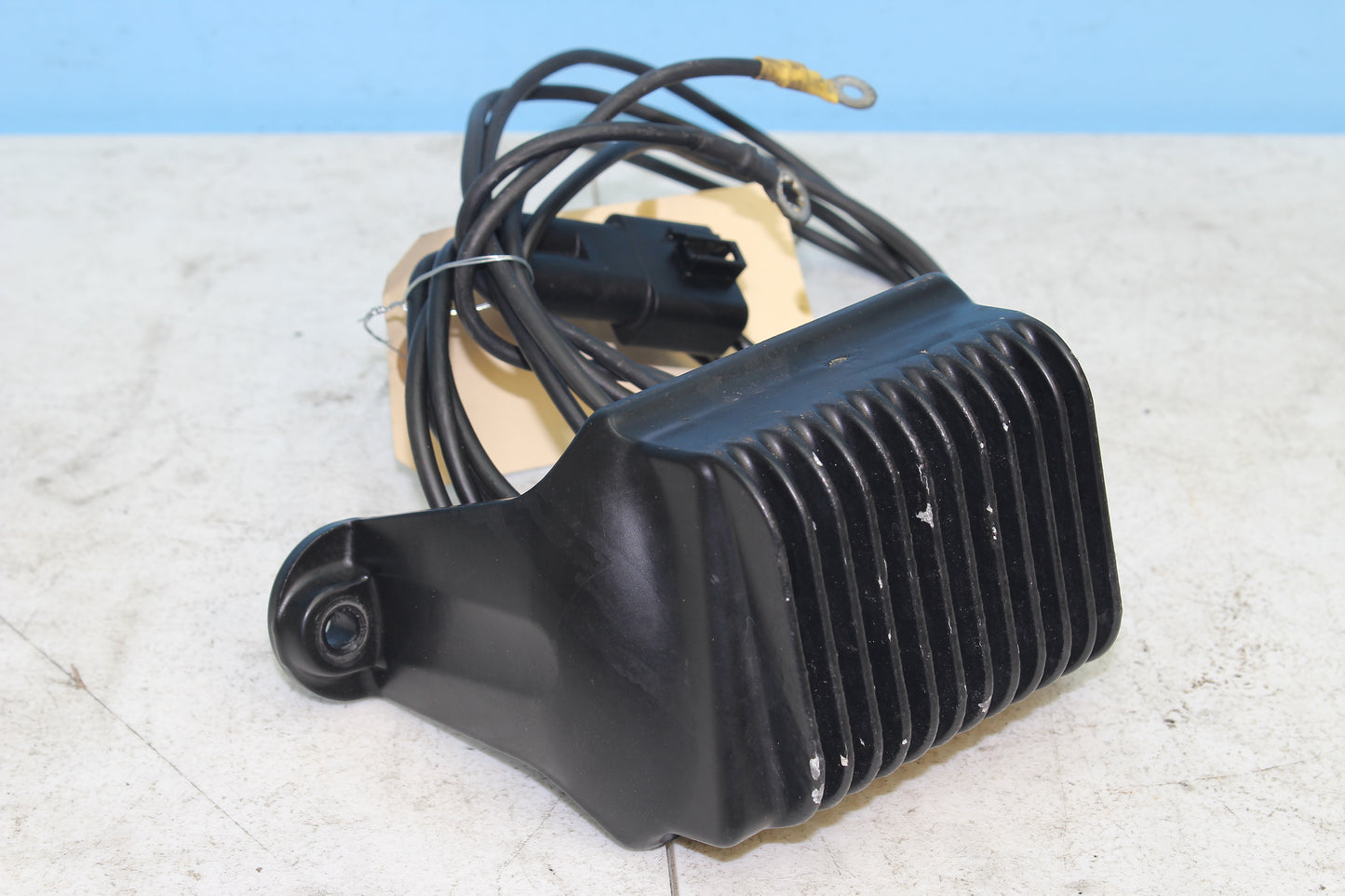 1999-2013 Harley Davidson Road King OEM Rectifier Voltage Regulator *DMG PLUG*