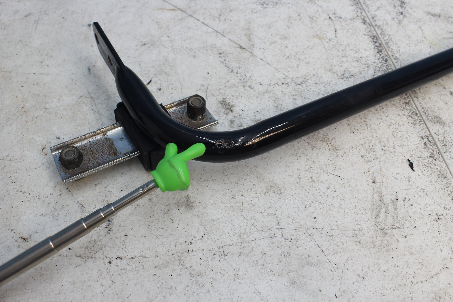 1999-2013 Harley Davidson Road King OEM Lower Saddlebag Support Bracket (PAIR)