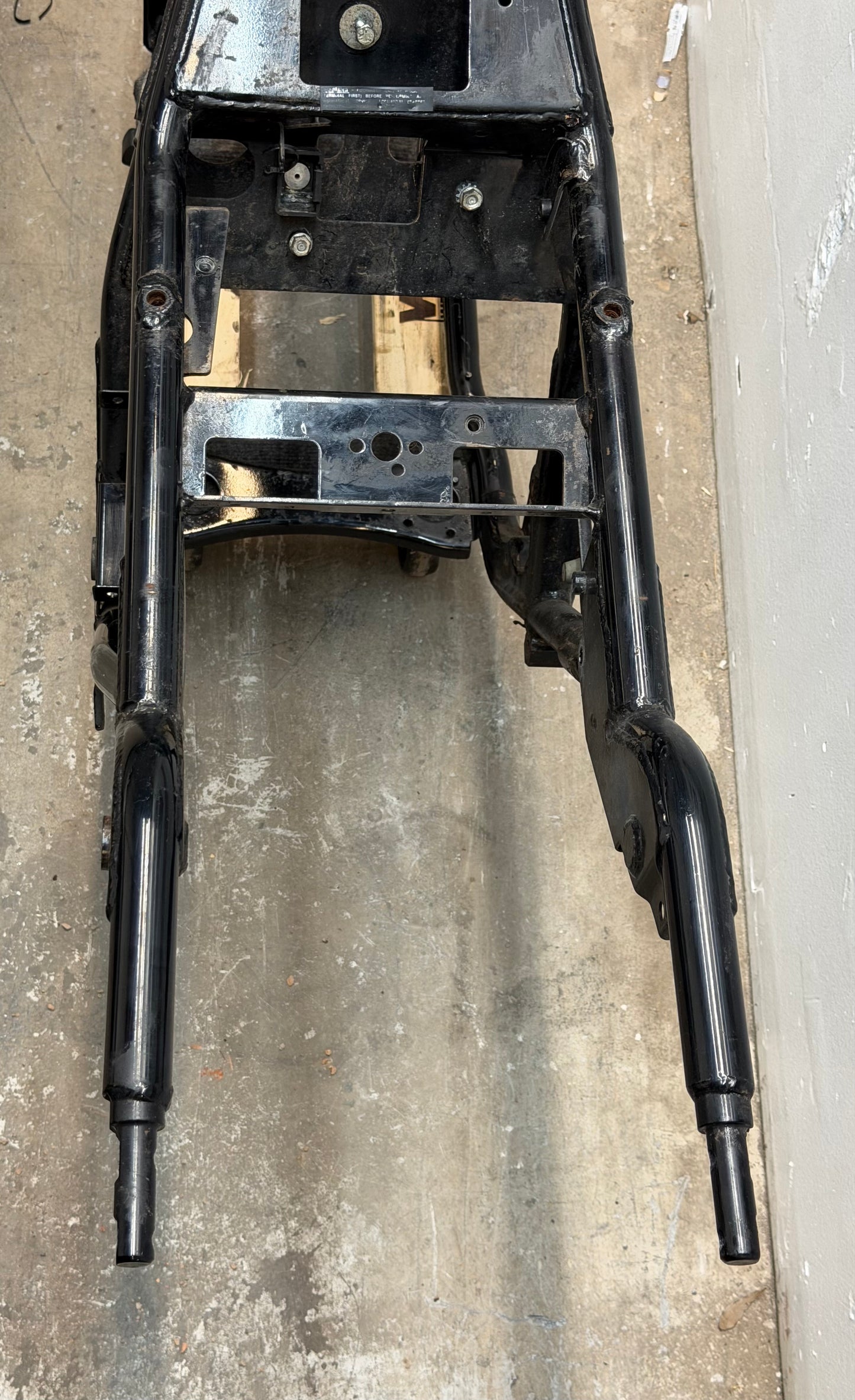 1999-2013 Harley Davidson Road King OEM Frame *CLN*
