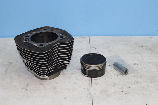1999-2013 Harley Davidson Road King OEM Rear Cylinder Jug & Piston 16526-99