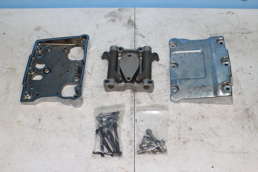 1999-2013 Harley Davidson Road King OEM Rocker Box W/ Rockers 17572-99