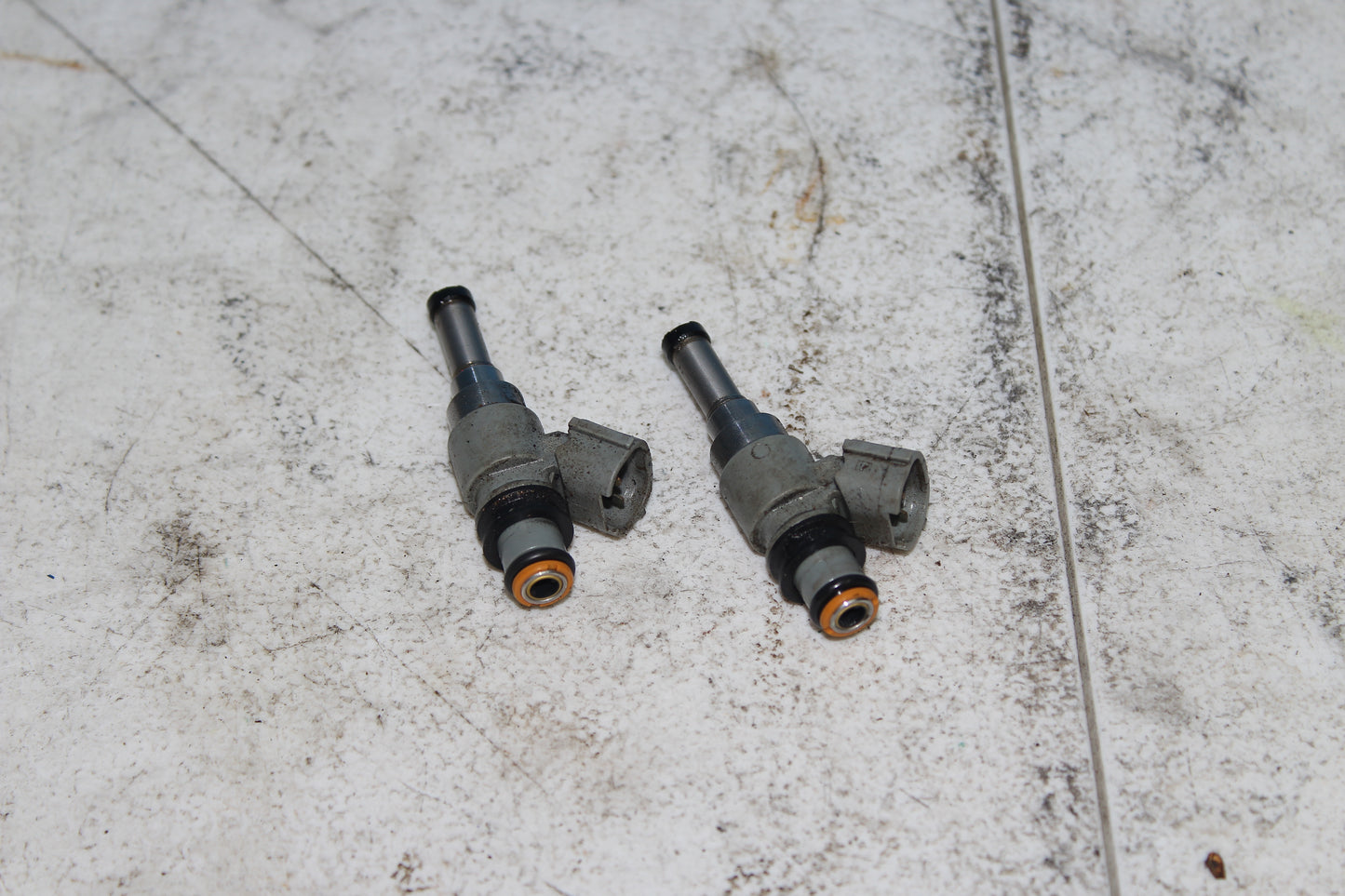 2019-2024 Yamaha YZF-R3 ABS OEM Fuel Injector 1WD-E3761-00-00 (SET)
