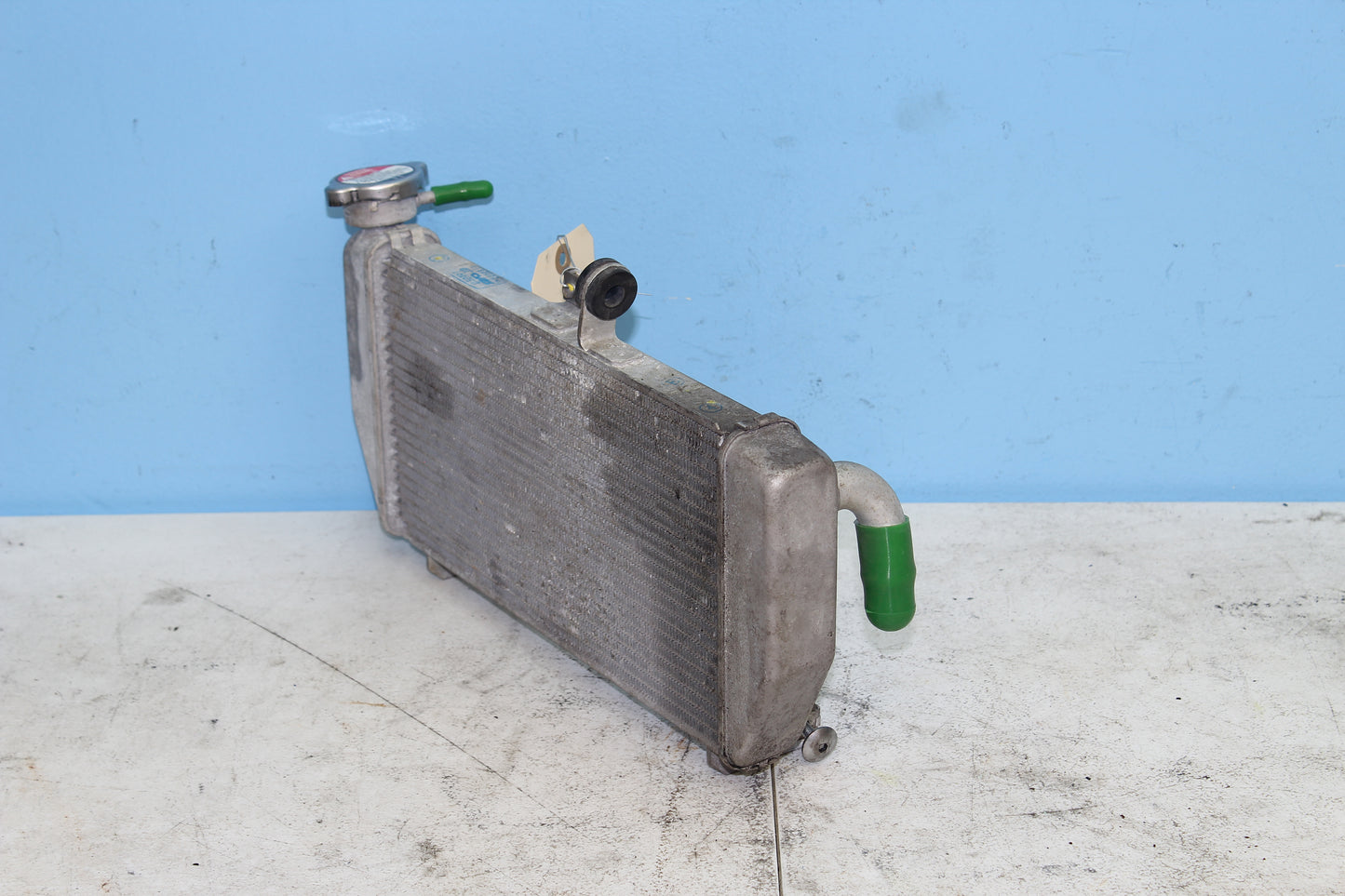 2019-2024 Yamaha YZF-R3 ABS OEM Radiator Assembly 1WD-E2461-00-00