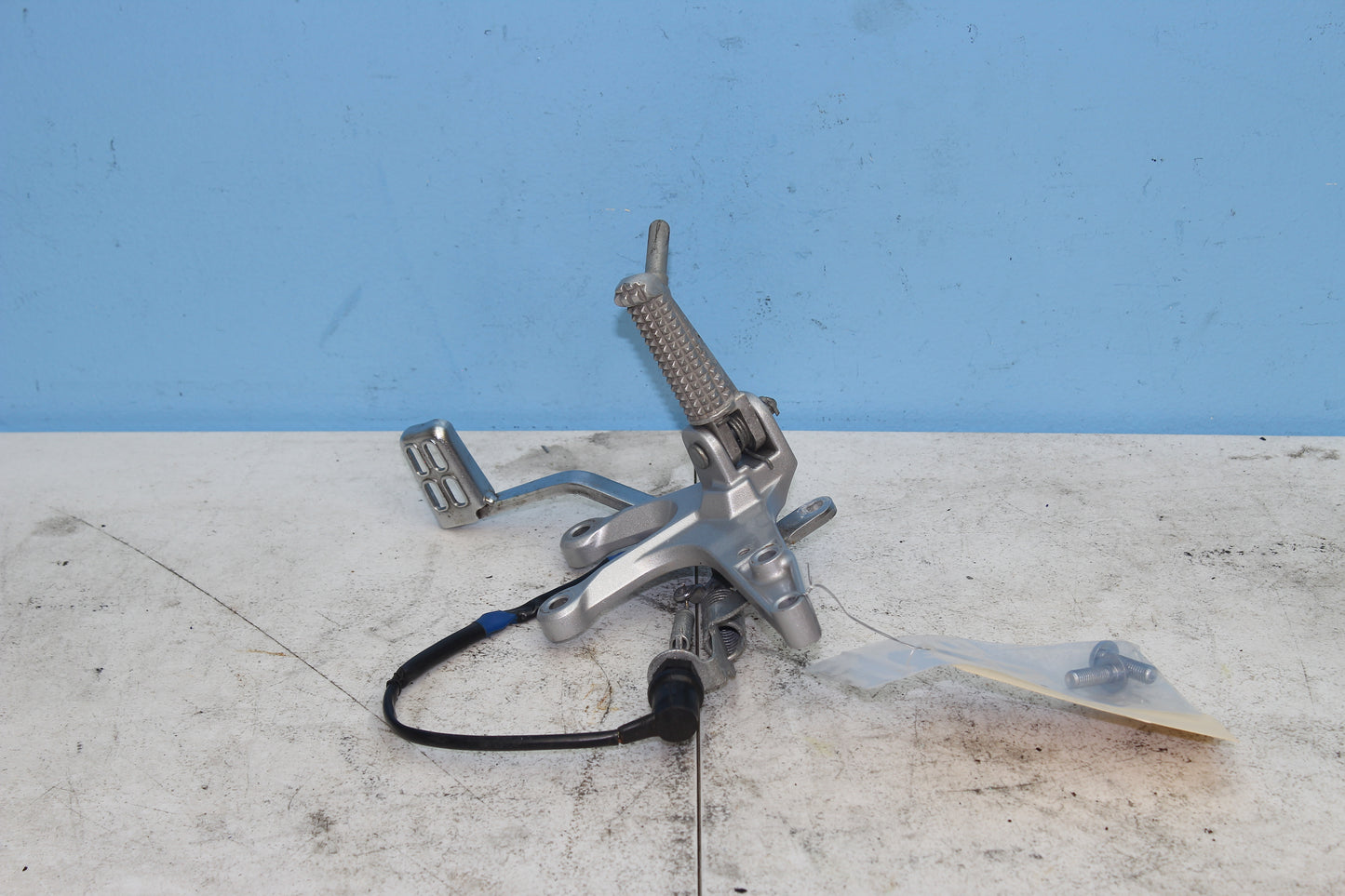 2019-2024 Yamaha YZF-R3 ABS OEM Complete Right Foot Control Brake Assembly
