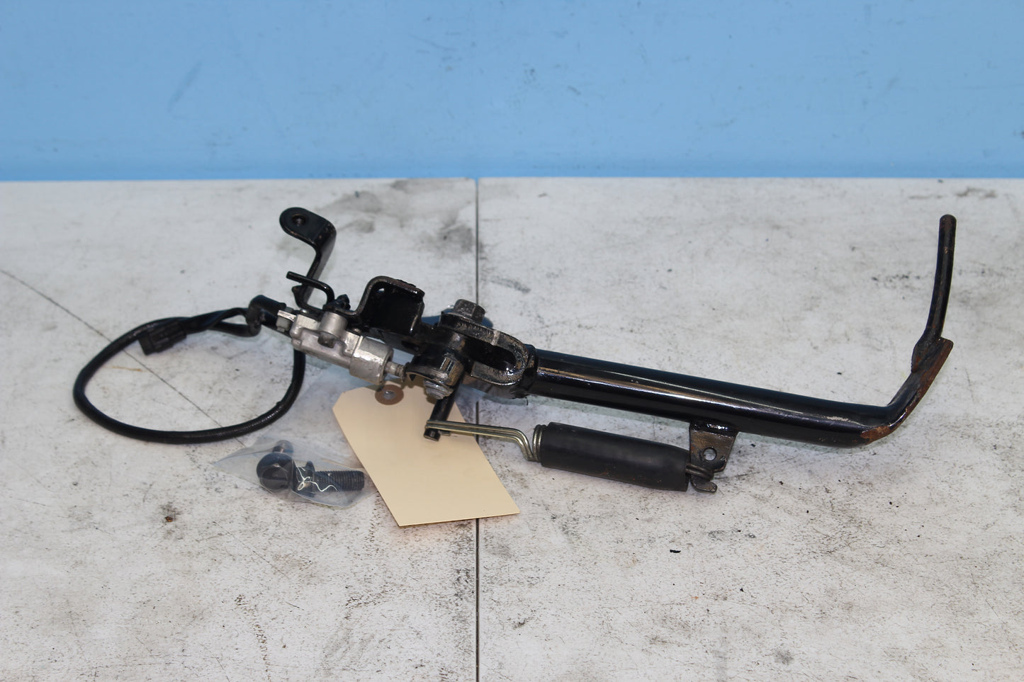 2019-2024 Yamaha YZF-R3 ABS OEM Kick /Side Stand Assembly 1WD-F7311-00-00