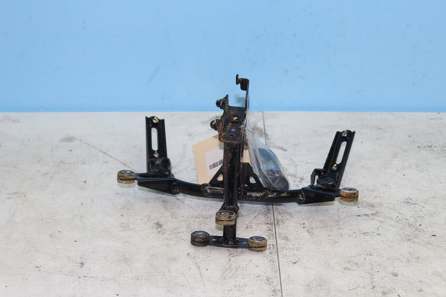 19-24 Yamaha YZF-R3 ABS OEM Stay Front Cowl / Headlight Mount BS7-F8356-00-00