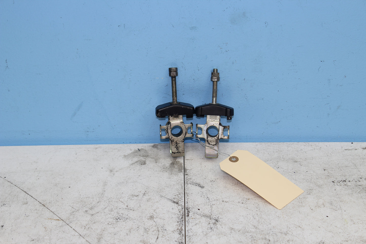 19-24 Yamaha YZF-R3 ABS OEM Swing Arm Chain Adjuster / Puller 1WD-F5388-00-00