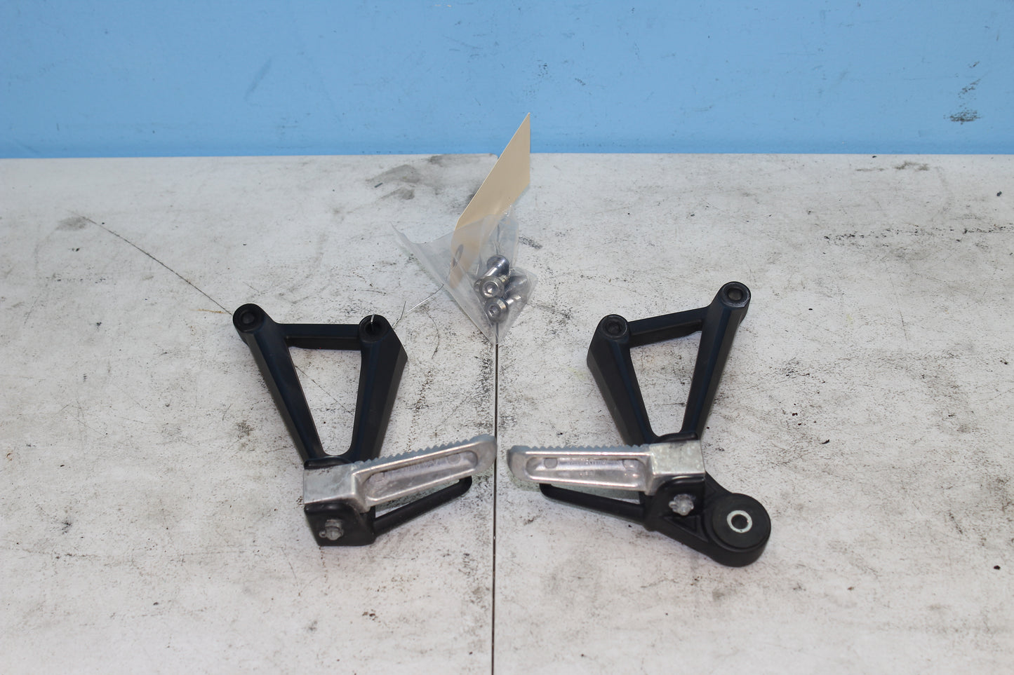 2019-2024 Yamaha YZF-R3 ABS OEM Rear Passenger Footrest / Pegs (PAIR)