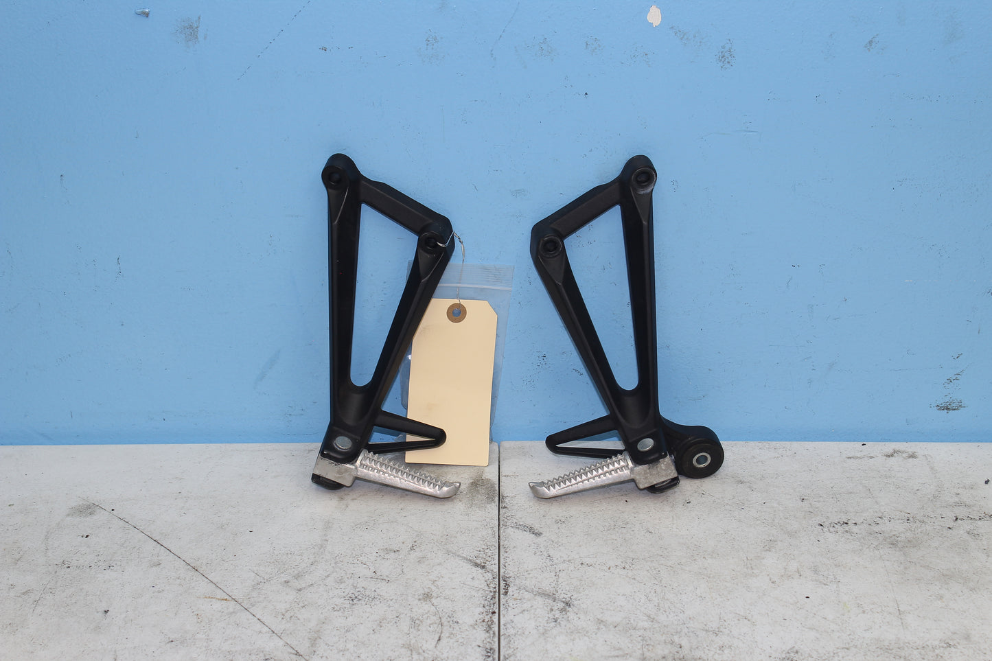 2019-2024 Yamaha YZF-R3 ABS OEM Rear Passenger Footrest / Pegs (PAIR)