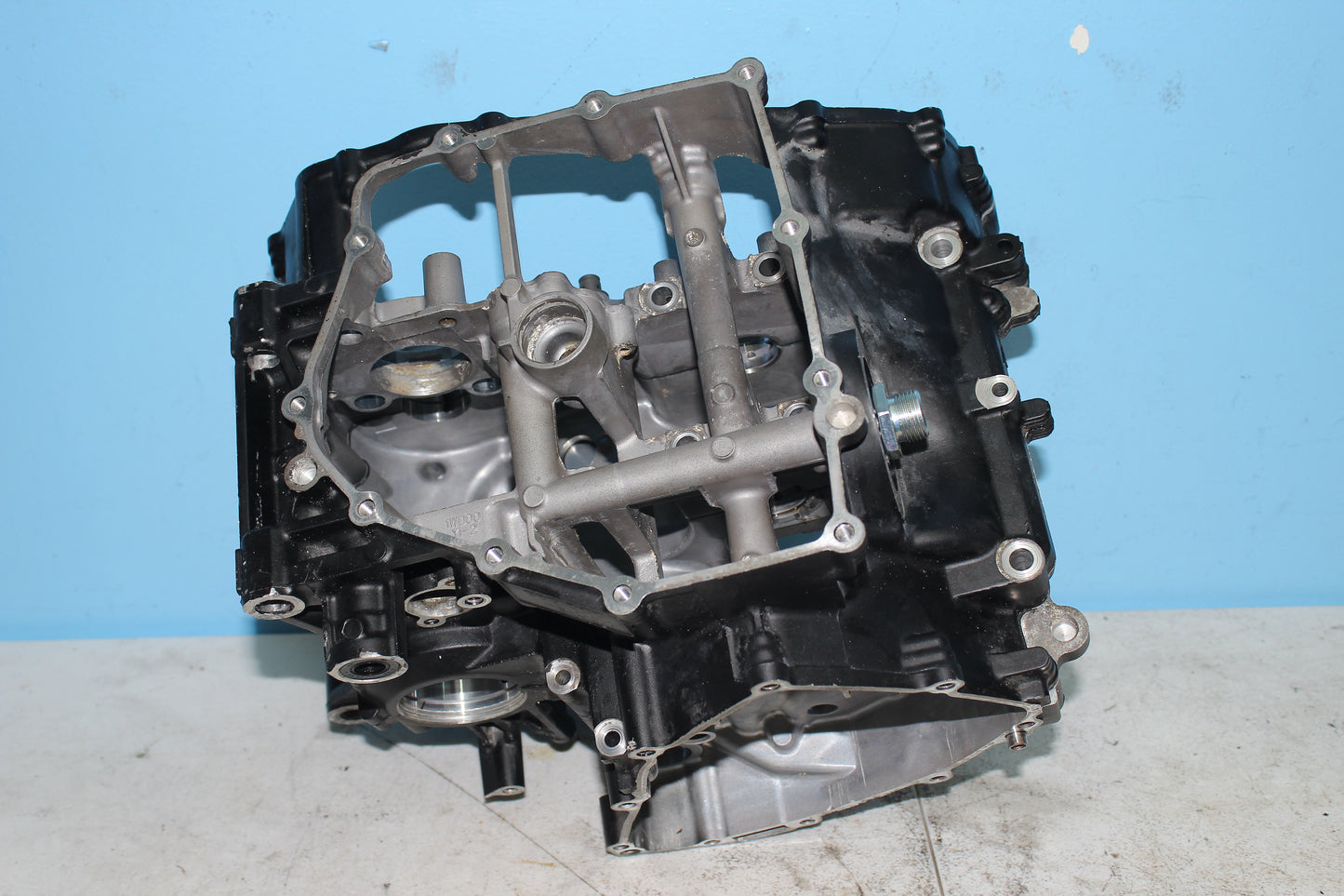 2019-2024 Yamaha YZF-R3 ABS OEM Engine / Crank Case Assembly 1WD-E5150-20-00