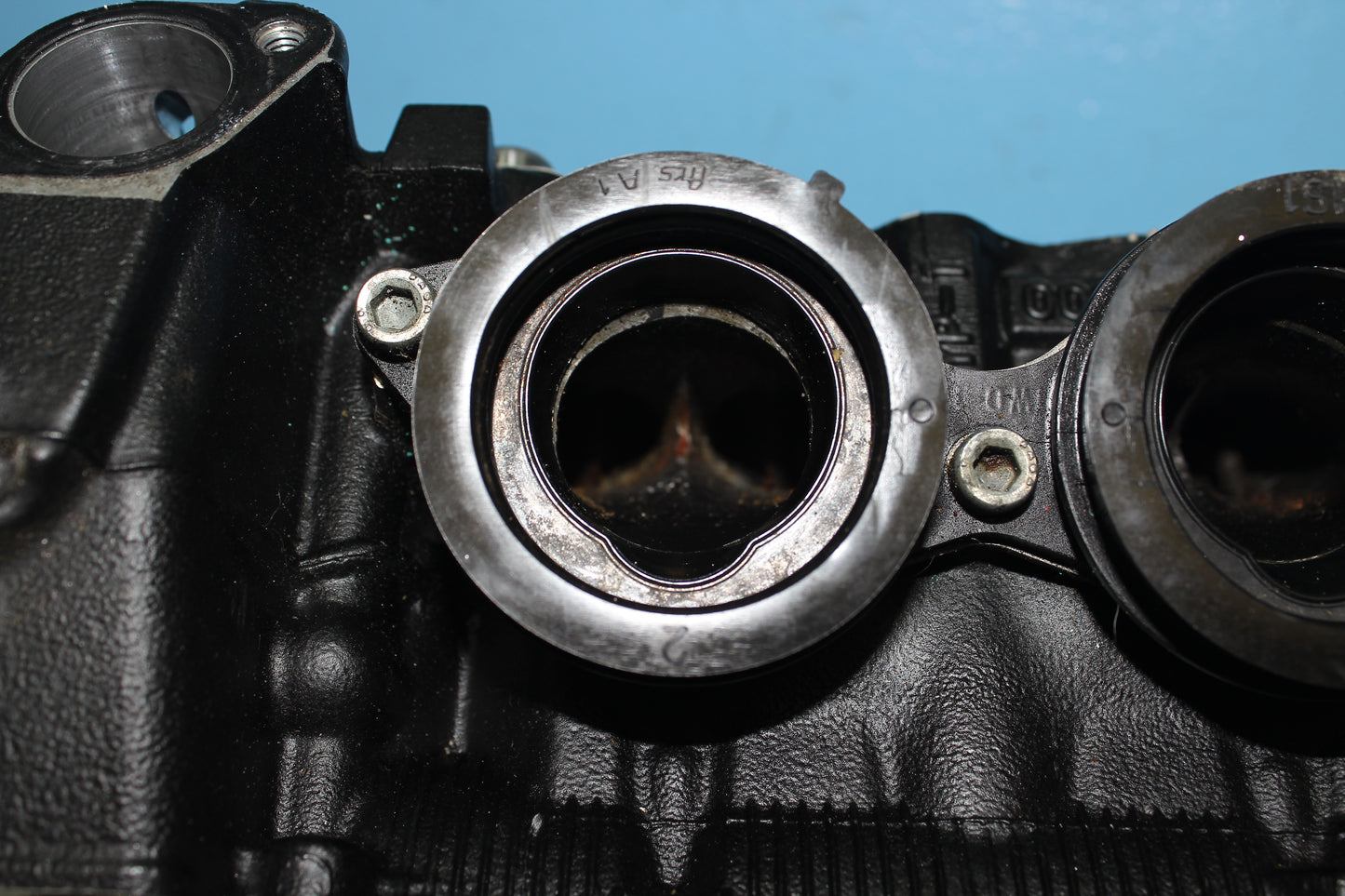 2019-2024 Yamaha YZF-R3 ABS OEM Cylinder Head Assembly 2MS-E1102-11-00