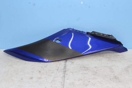 2019-2024 Yamaha YZF-R3 ABS OEM Right Mid Fairing  BS7-F835V-00 *DMG*