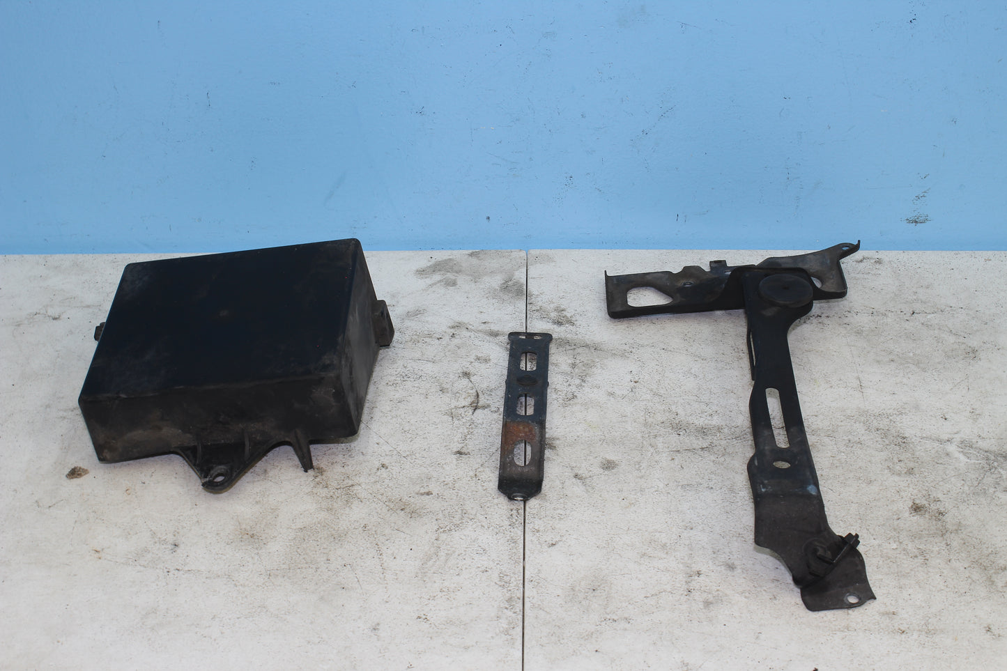 2001-2010 Honda Goldwing OEM Battery Box Tray Mount Bracket 80110-MCA-000