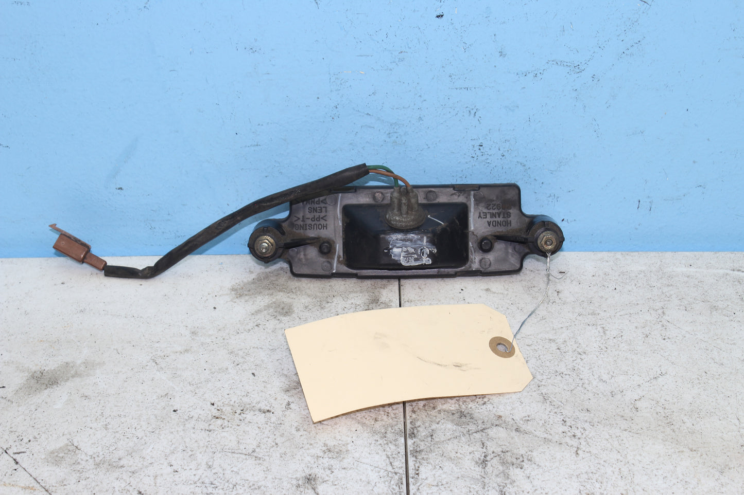 2001-2010 Honda Goldwing OEM License Plate Lamp Assembly 33720-MCA-003