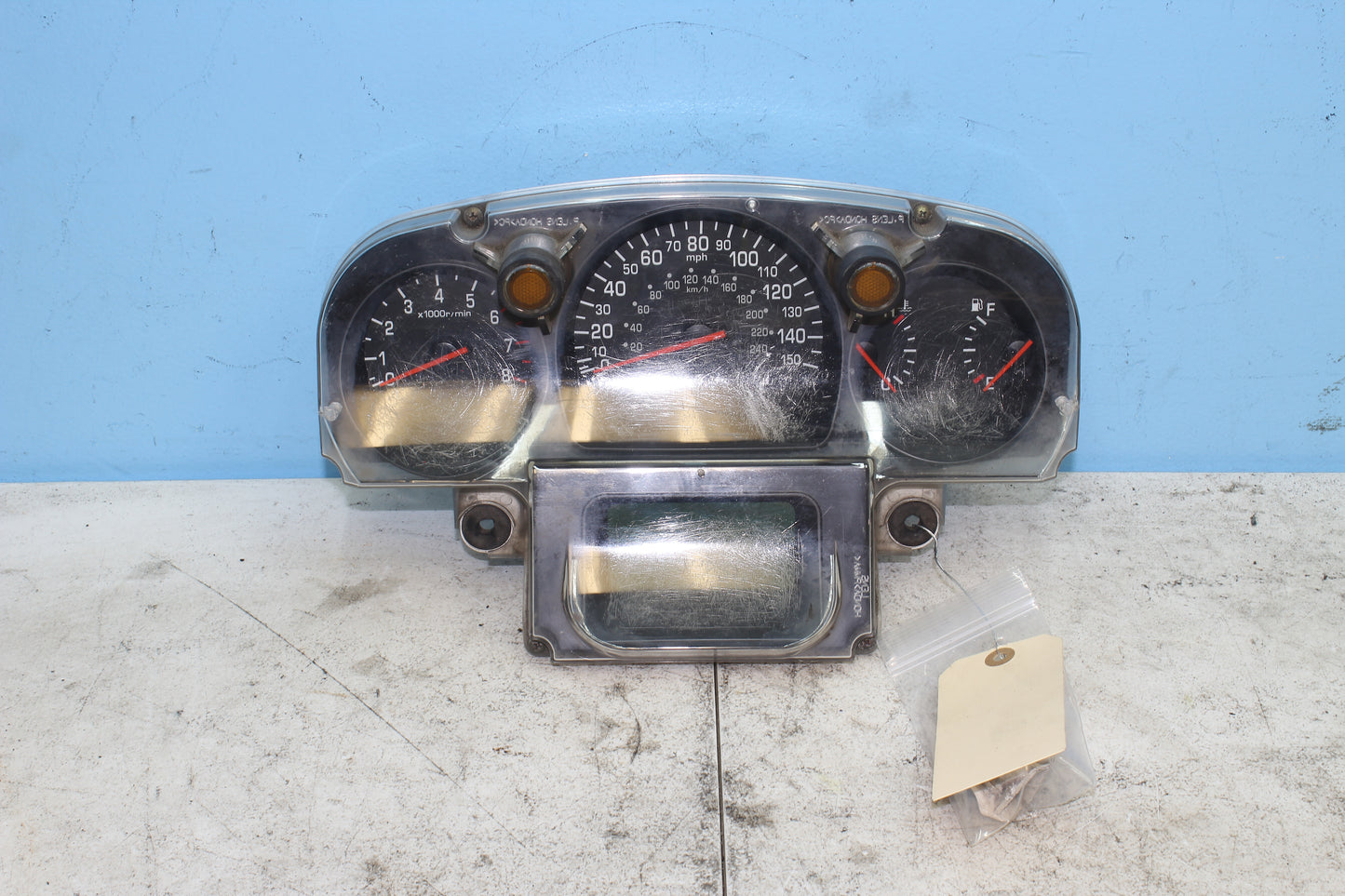 2001-2010 Honda Goldwing OEM Gauge Cluster *DMG*