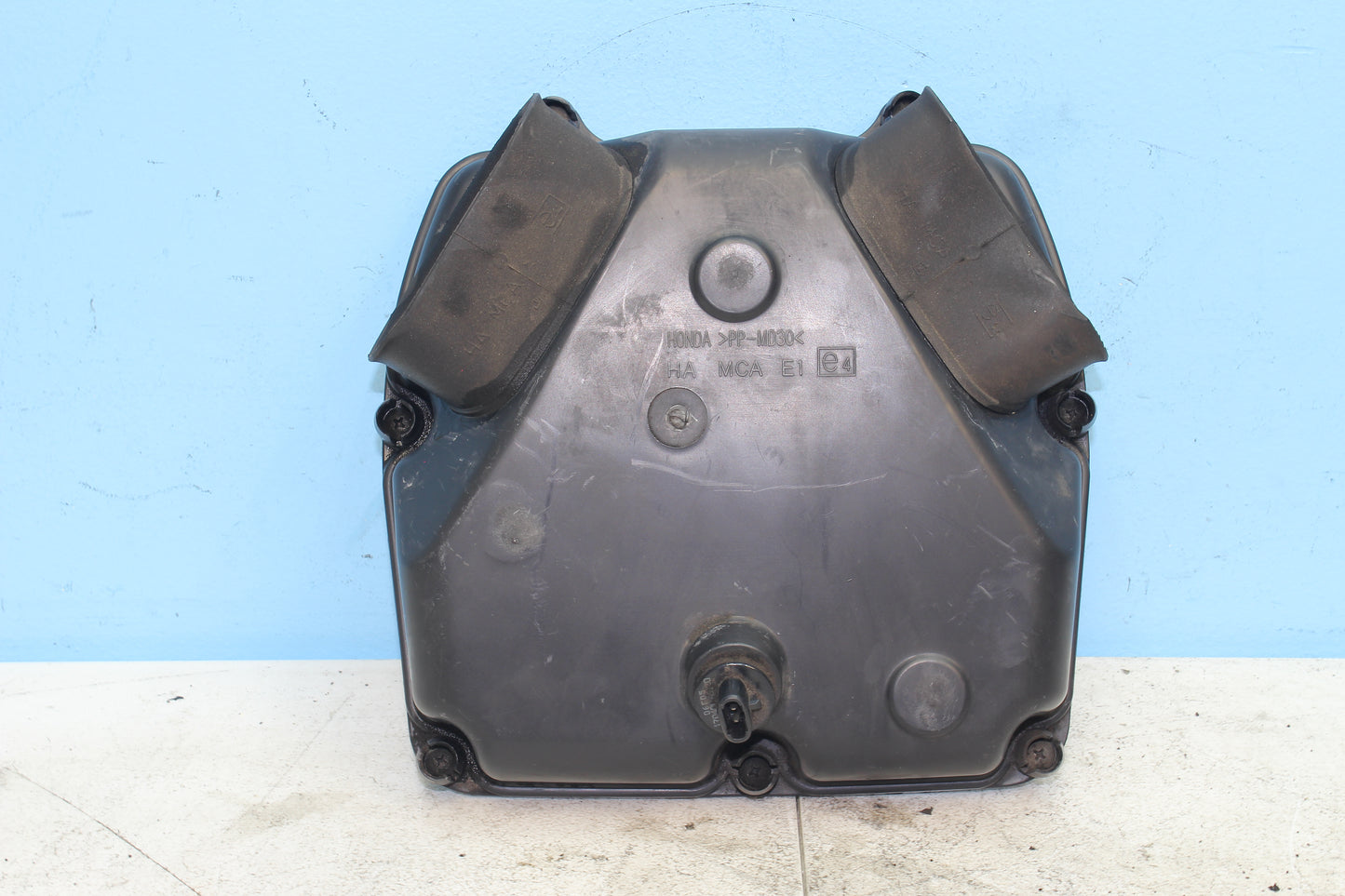 2001-2010 Honda Goldwing OEM Air Cleaner Intake Box Throttle Body 16400-MCA-013