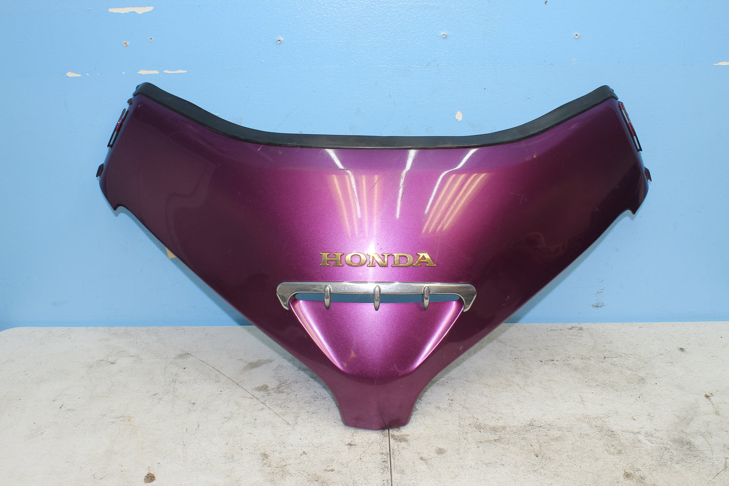 01-10 Honda Goldwing Front Windshield Headlight Fairing Cover 64120-MCA-0000