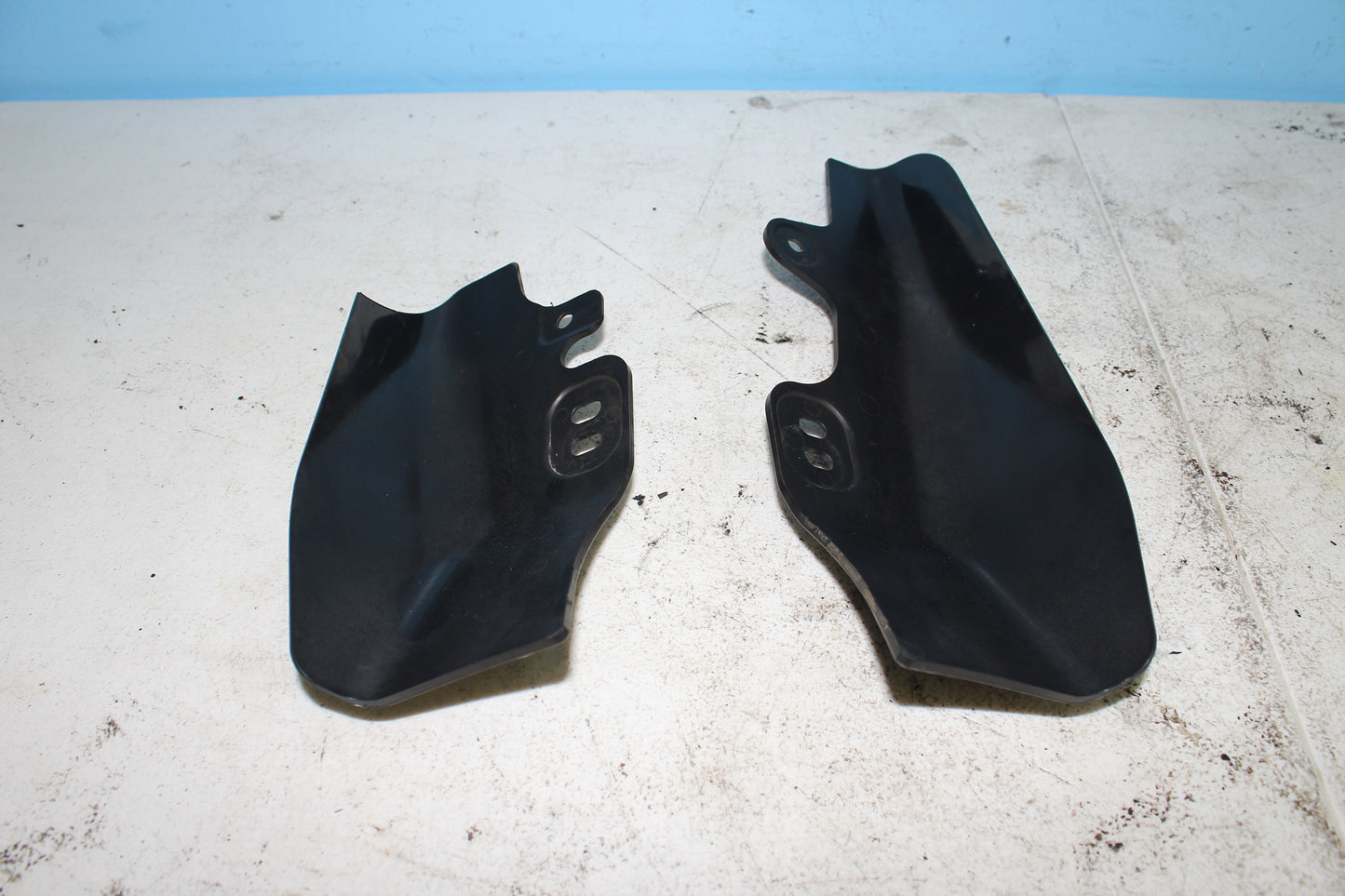 1997-2013 Harley Davidson StreetGlide OEM Mid Frame Air Deflectors (PAIR)