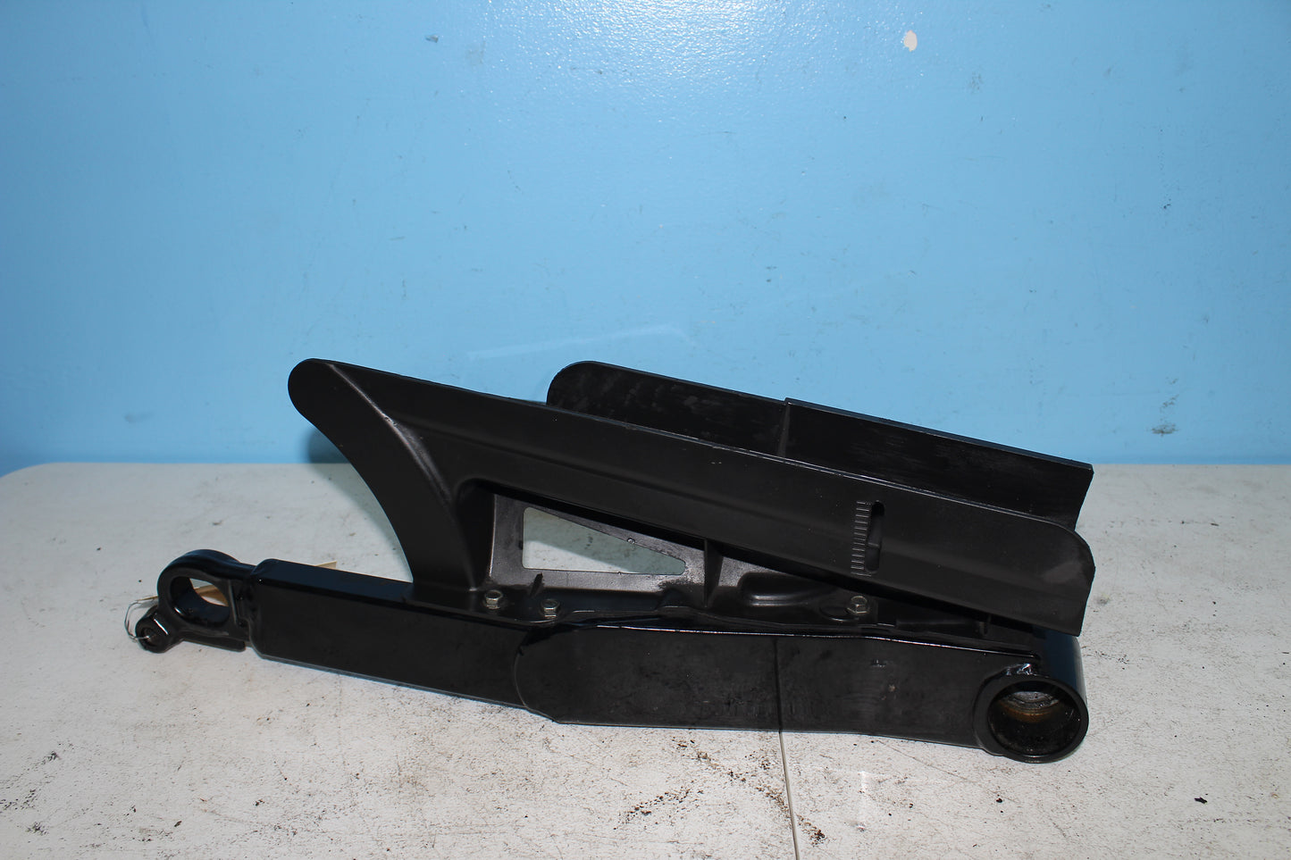 1997-2013 Harley Davidson StreetGlide OEM Rear Swing Arm