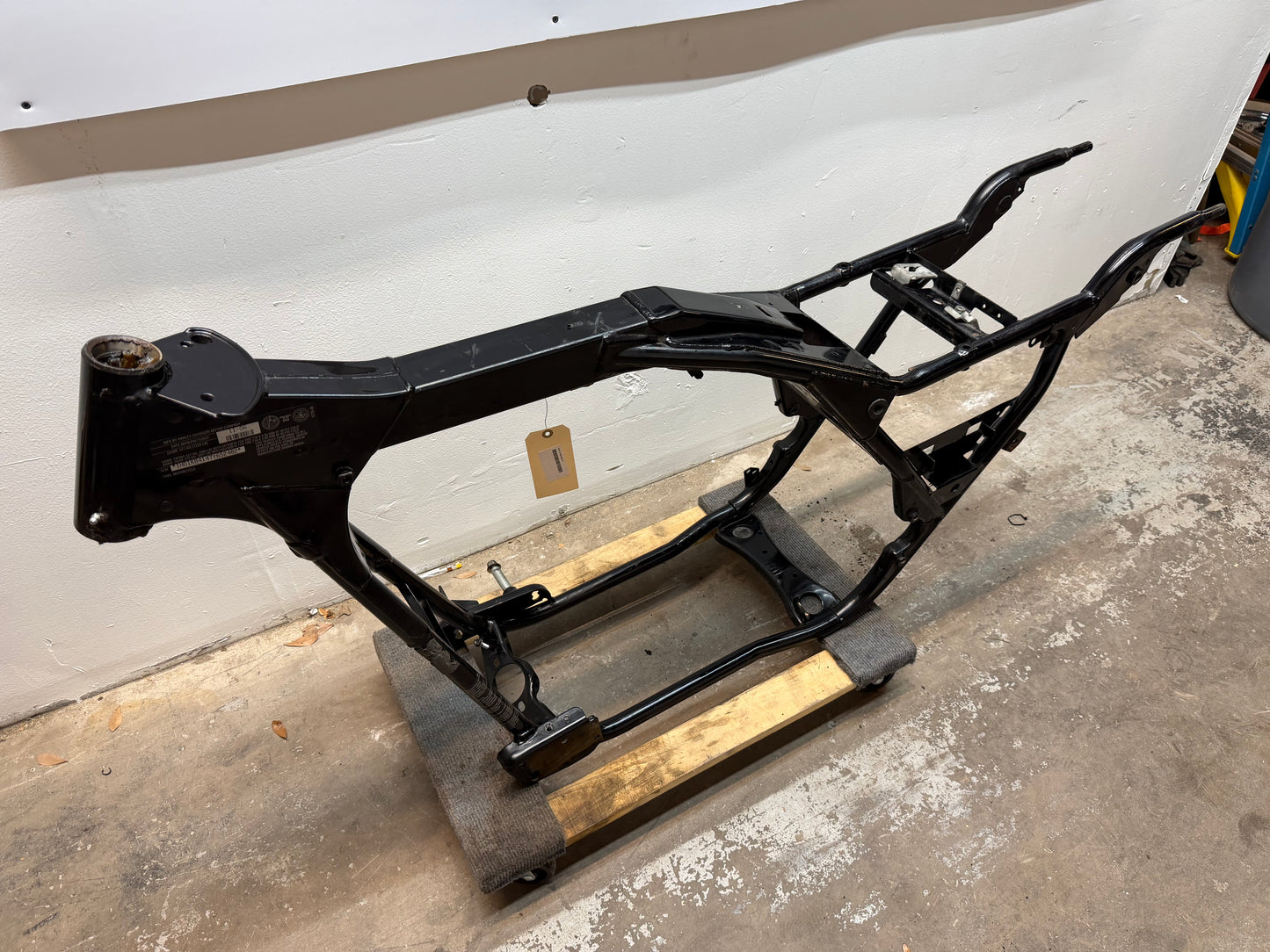 1997-2013 Harley Davidson StreetGlide OEM Frame *CLN*