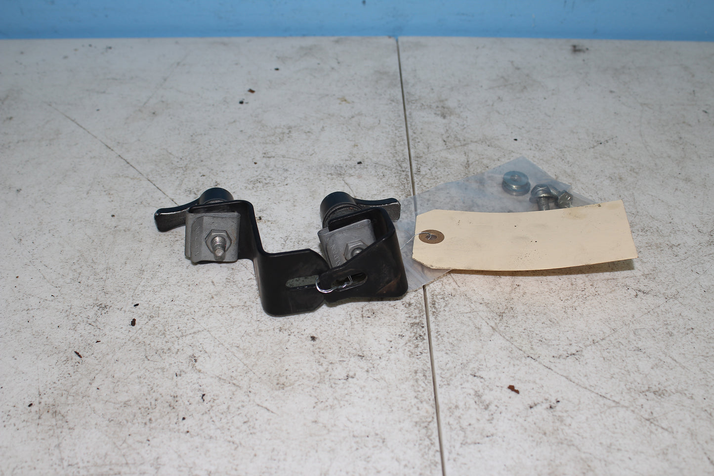 1997-2013 Harley Davidson StreetGlide OEM Right Saddlebag Brackets