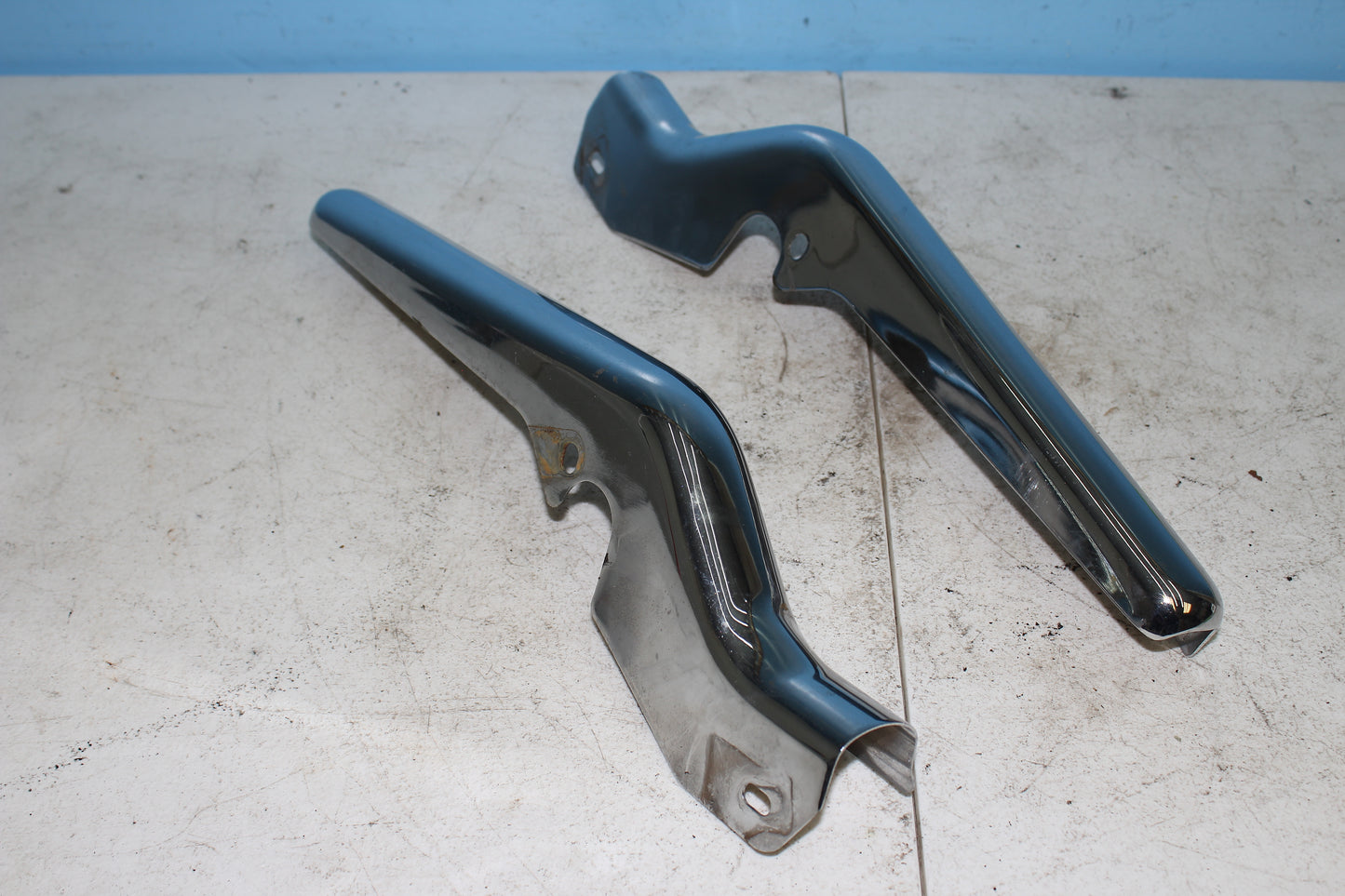 97-13 Harley Davidson StreetGlide OEM Rear Fender Strut Cover Brackets (Chrome)