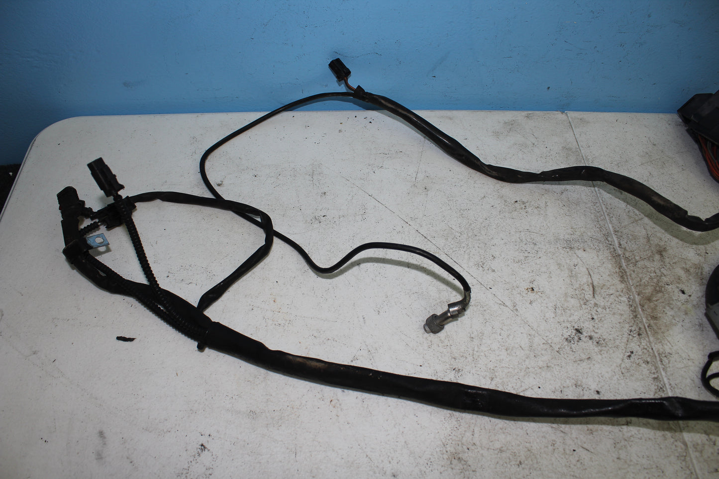 97-13 Harley Davidson StreetGlide OEM Main Wire Harness 70985-07 *ONE PLUG DMG*