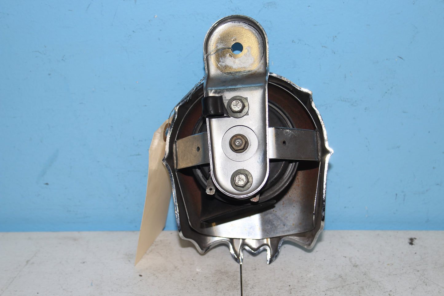 1997-2013 Harley Davidson StreetGlide OEM Horn w/ Skull Cover