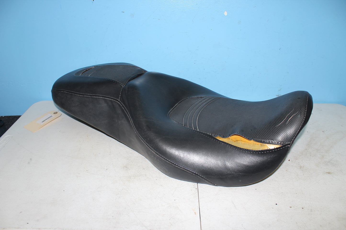 1997-2013 Harley Davidson StreetGlide OEM Seat *TORN*