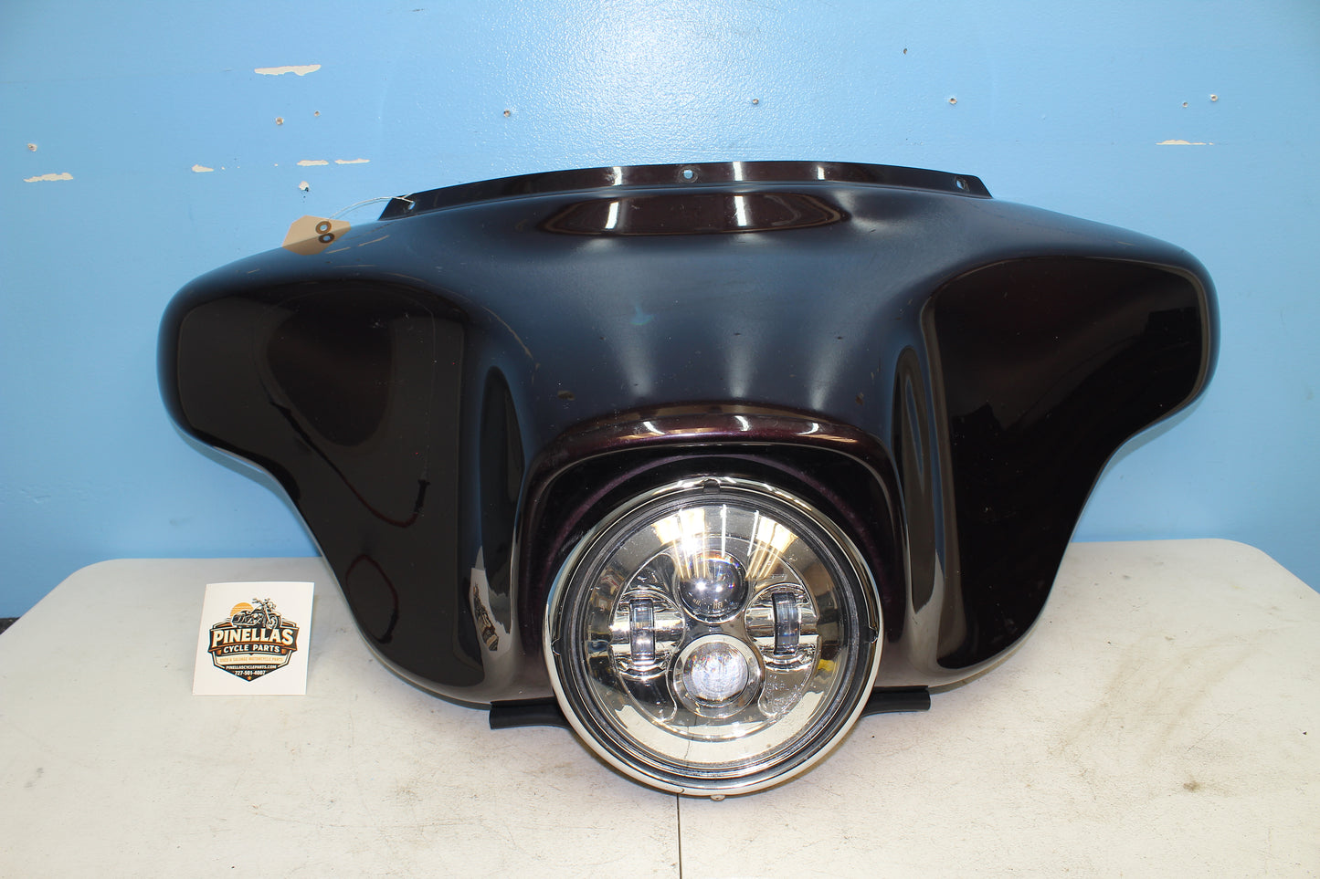 1997-2013 Harley Davidson StreetGlide OEM Outter Batwing Fairing w/ Headlight