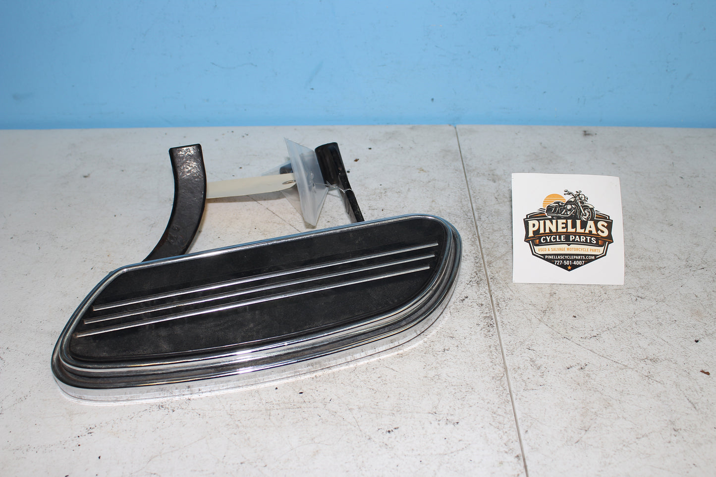 1997-2013 Harley Davidson StreetGlide OEM Right Floor Board