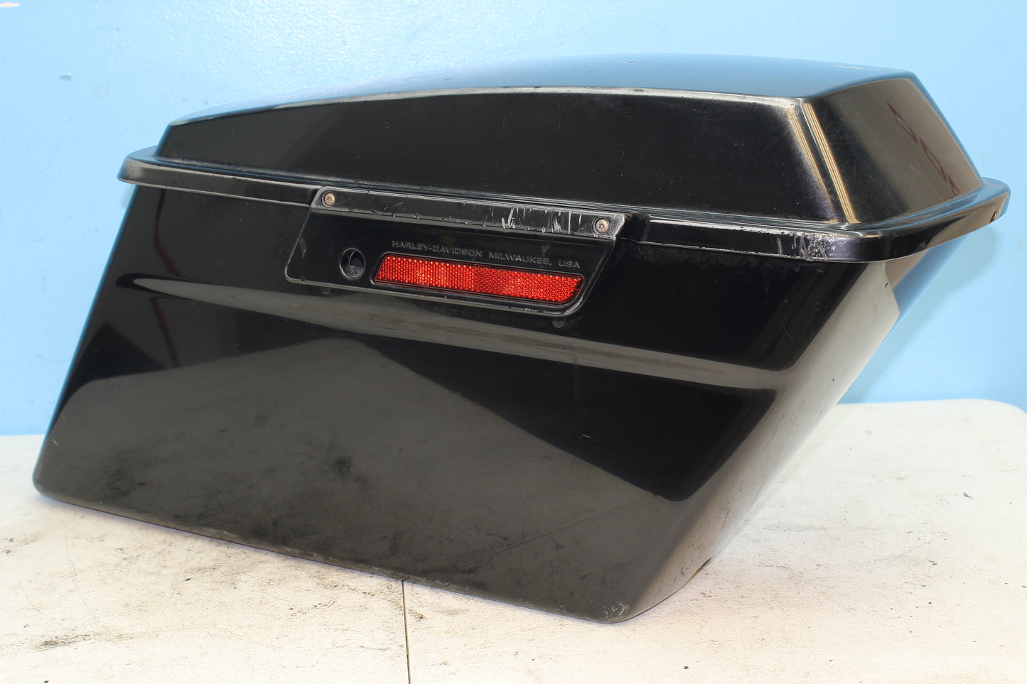 1997-2013 Harley Davidson StreetGlide OEM Right Saddlebag