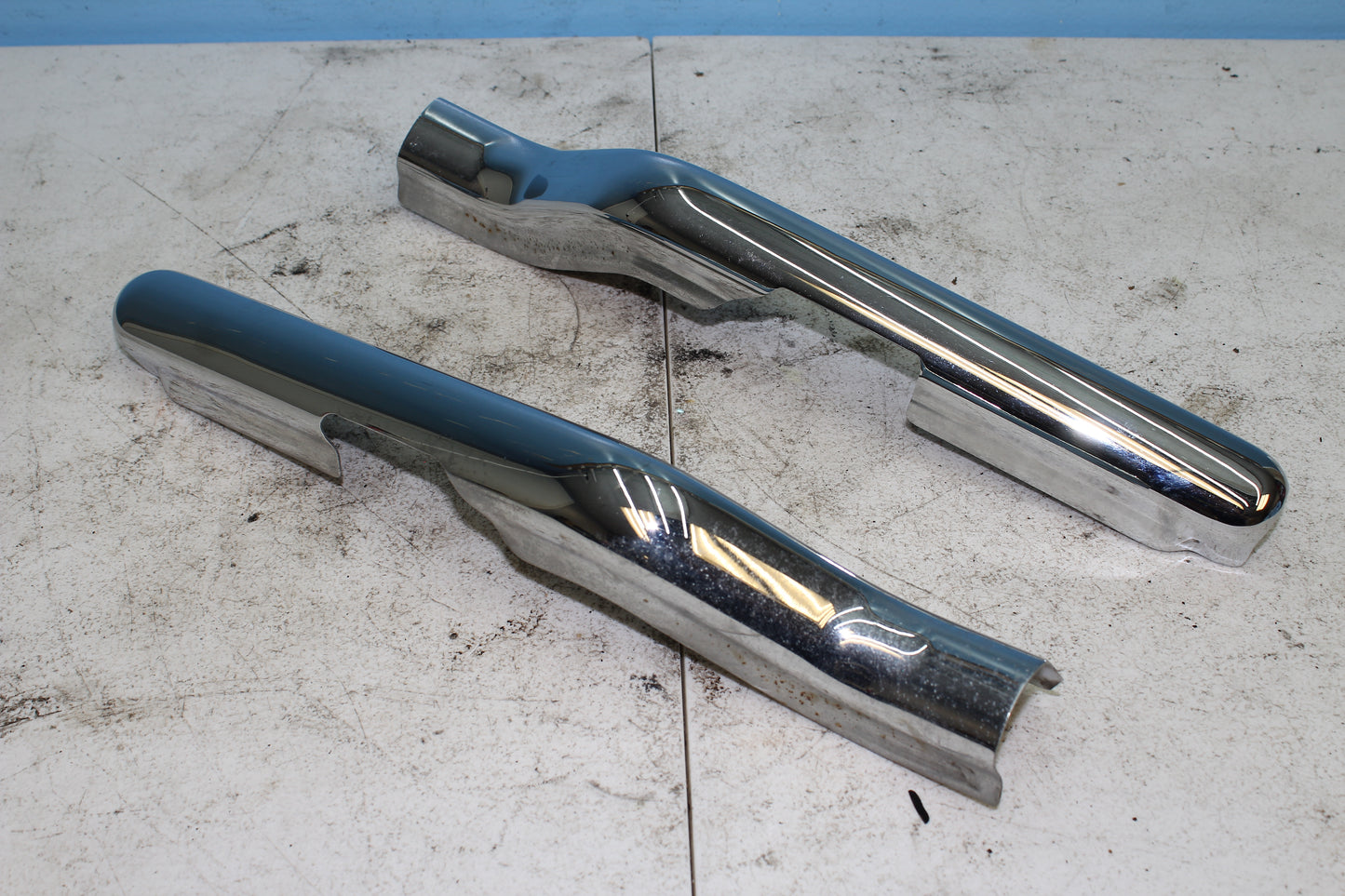 1997-2013 Harley Davidson StreetGlide OEM Rear Fender Strut Covers (Chrome)