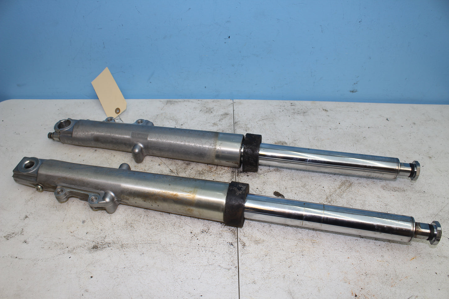 1997-2013 Harley Davidson StreetGlide OEM Front Forks