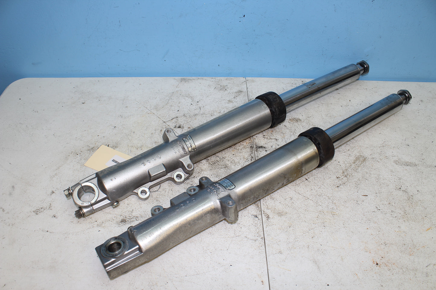 1997-2013 Harley Davidson StreetGlide OEM Front Forks