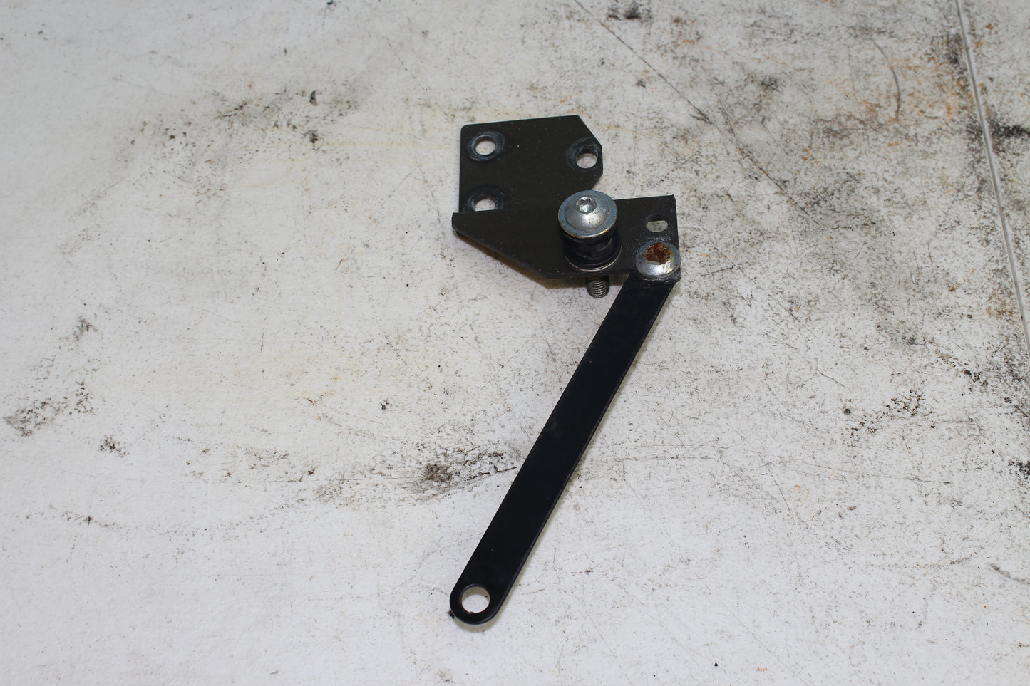 1997-2013 Harley Davidson StreetGlide OEM Left Saddlebag Quick Release / Mount
