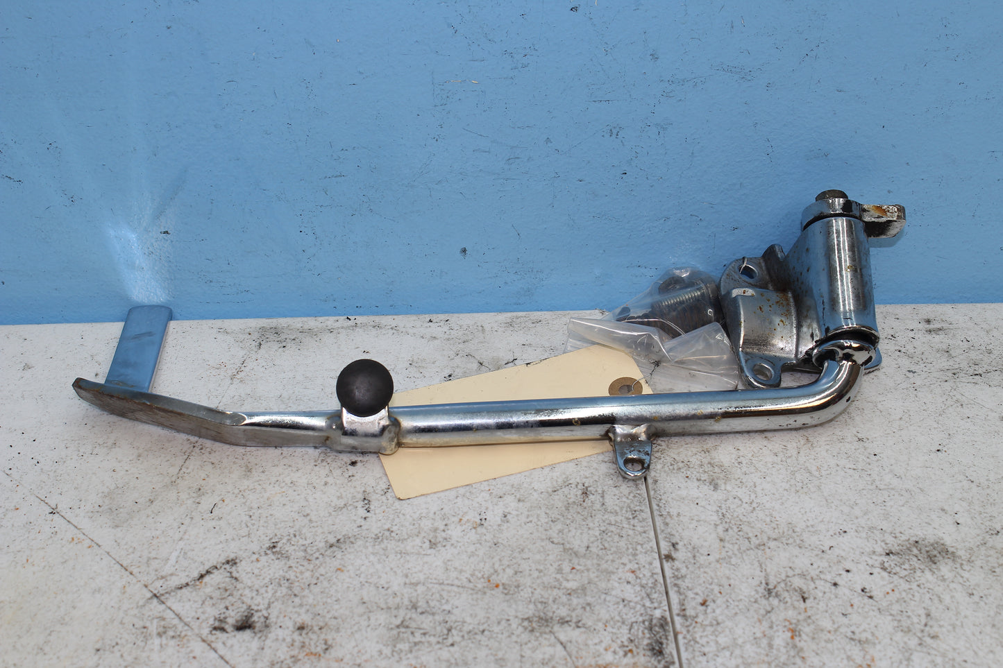 1997-2013 Harley Davidson Street Glide OEM Kick Stand 50075-07A