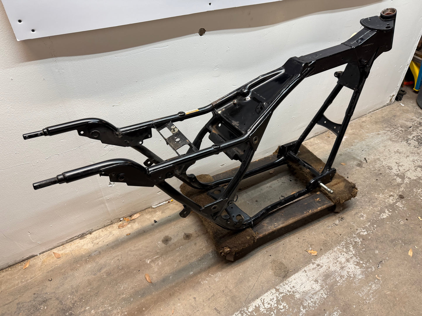 1997-2013 Harley Davidson Street Glide OEM Frame 47900-08BHP *CLN*