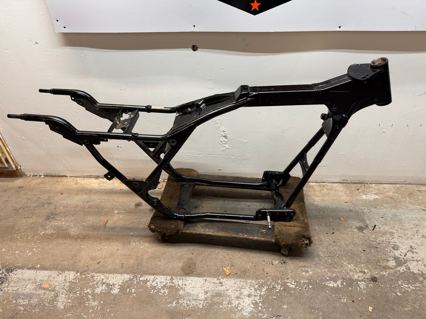 1997-2013 Harley Davidson Street Glide OEM Frame 47900-08BHP *CLN*