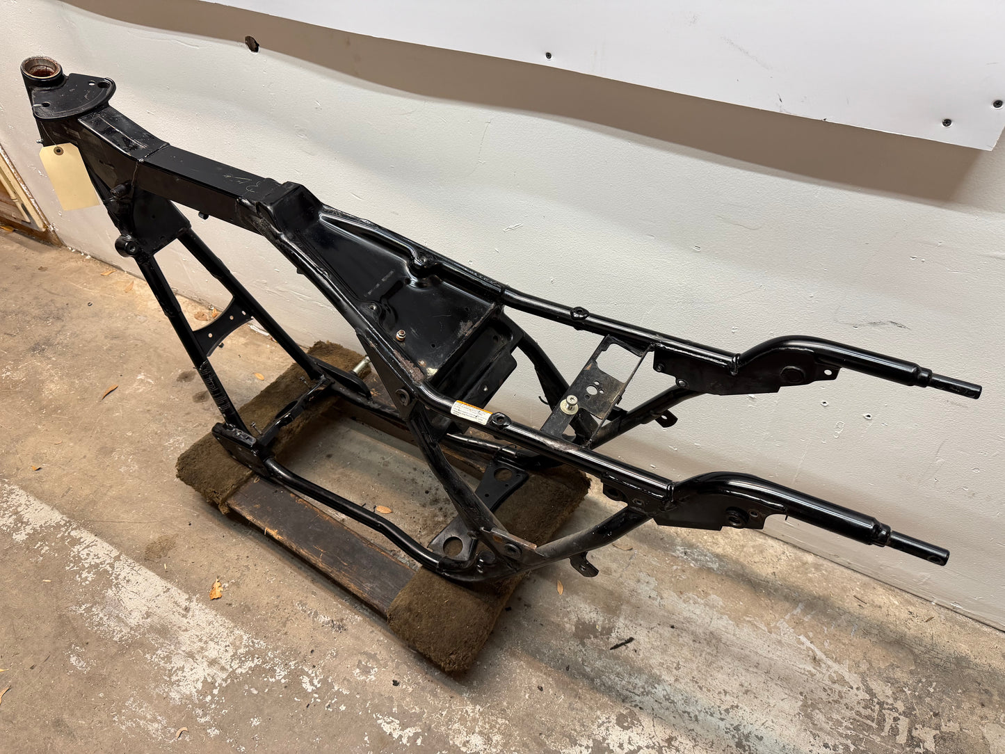 1997-2013 Harley Davidson Street Glide OEM Frame 47900-08BHP *CLN*