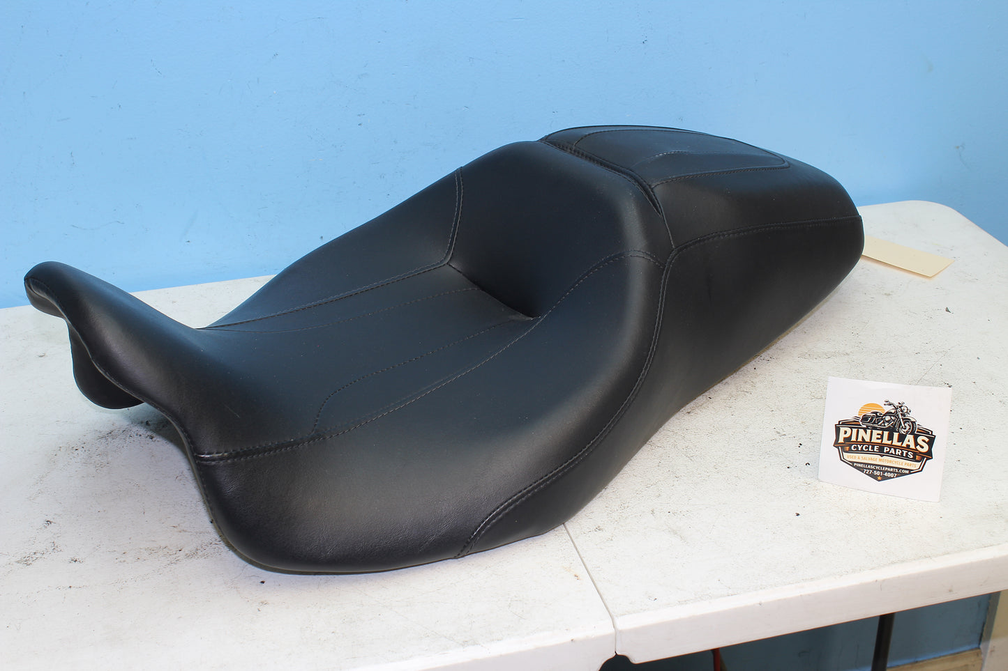 1997-2013 Harley Davidson StreetGlide OEM Seat