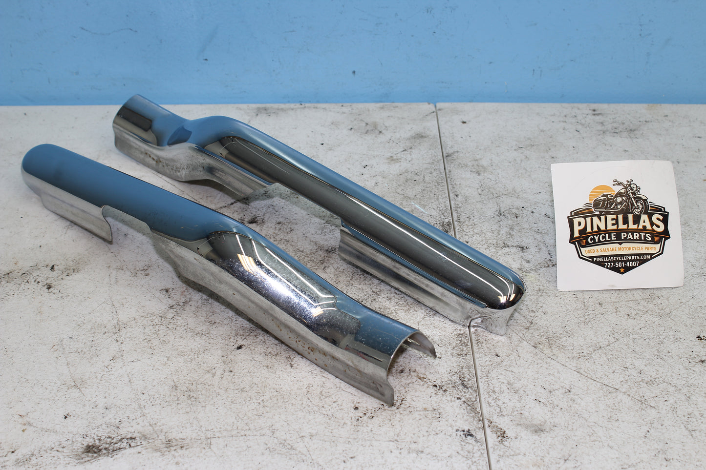1997-2013 Harley Davidson StreetGlide OEM Rear Fender Strut Covers (Chrome)