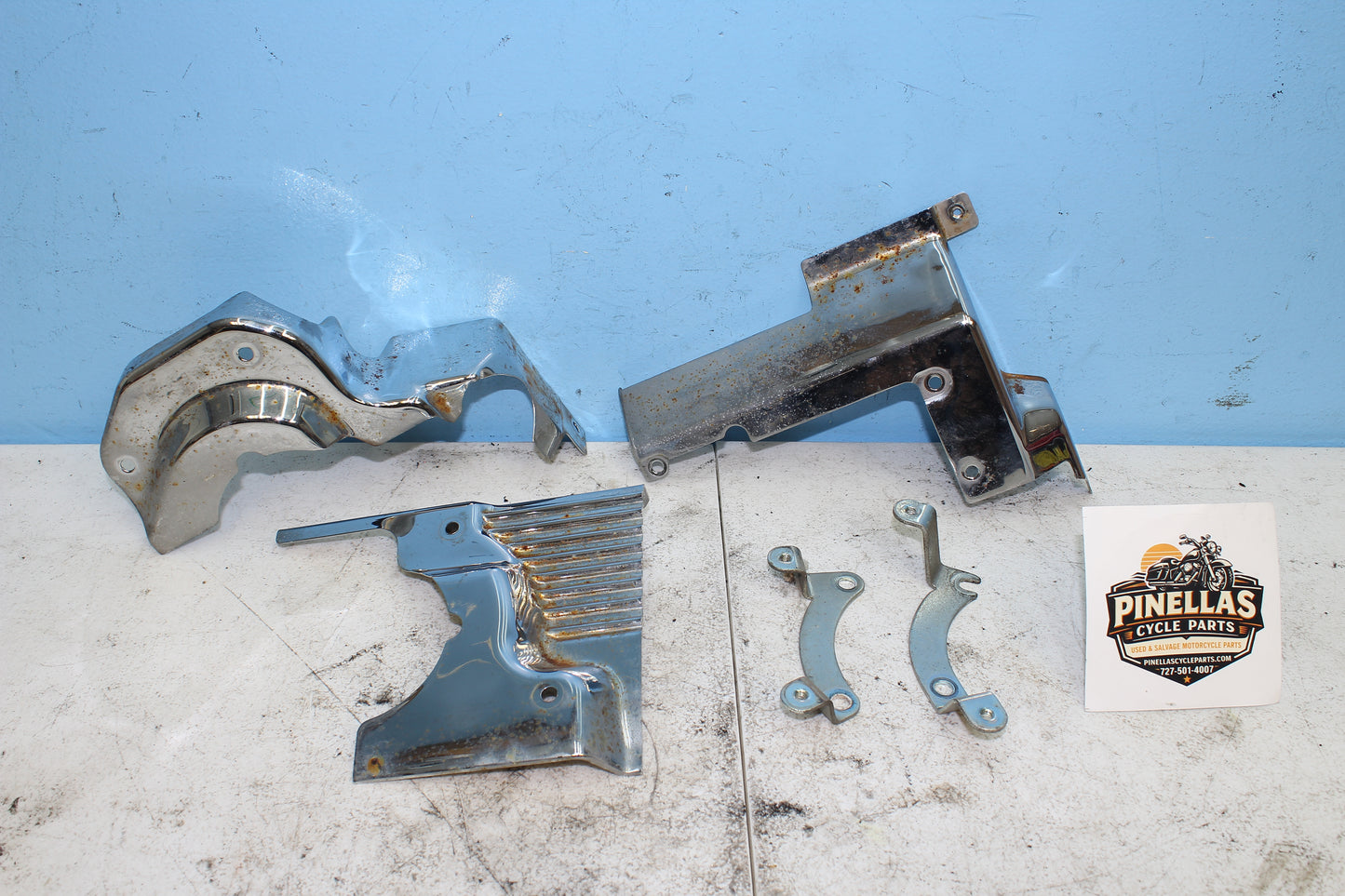 97-13 HD StreetGlide OEM Transmission Filler Cover *LIGHT SURFACE RUST*