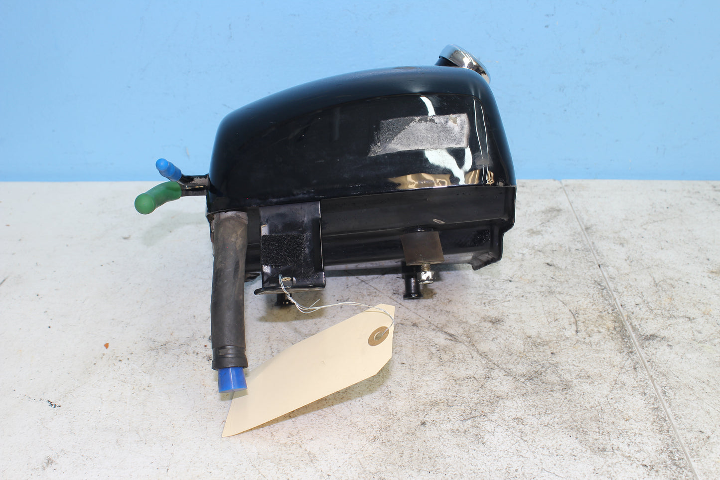 96-03 Harley Davidson Sportster Oil Tank